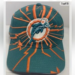 Vintage Starter Proline Miami Dolphins shock wave SnapBack hat 1990’s